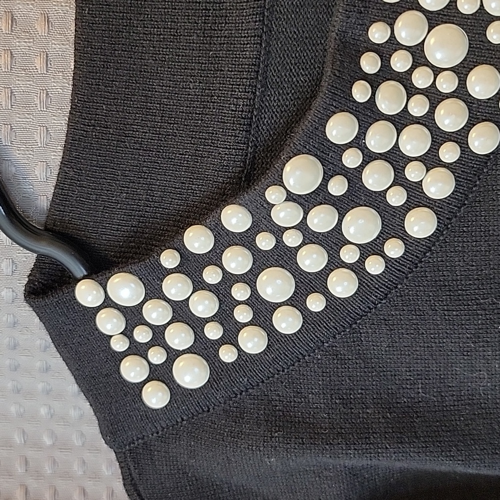 Calvin Klein Jewel Neck Sweater Size L - Picture 2 of 5